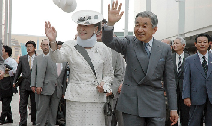 Japanese Emperor Akihito diagnosed with influenza